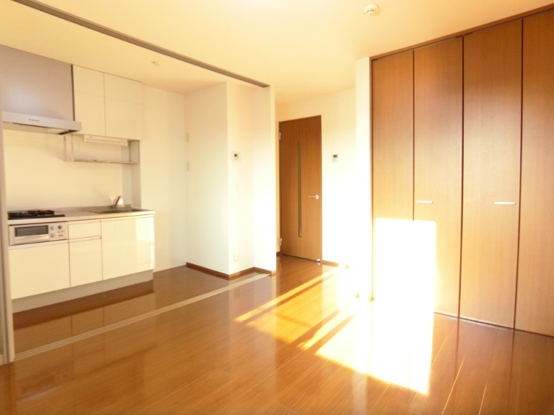 ��ʌ��z�J�s�����T���ڂ̃A�p�[�g�̋��ԁE���r���O