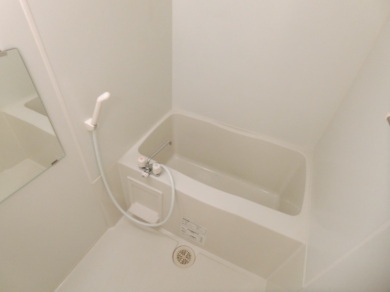 ��ʌ��z�J�s�����T���ڂ̃A�p�[�g�̃o�X