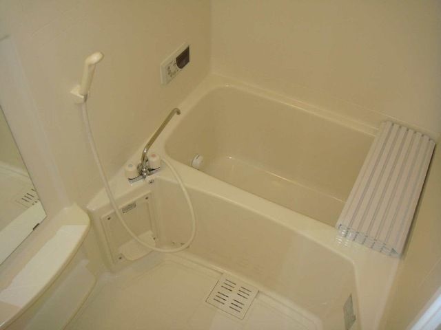 ��ʌ��������܎s��΋�㗢�P���ڂ̃A�p�[�g�̃o�X