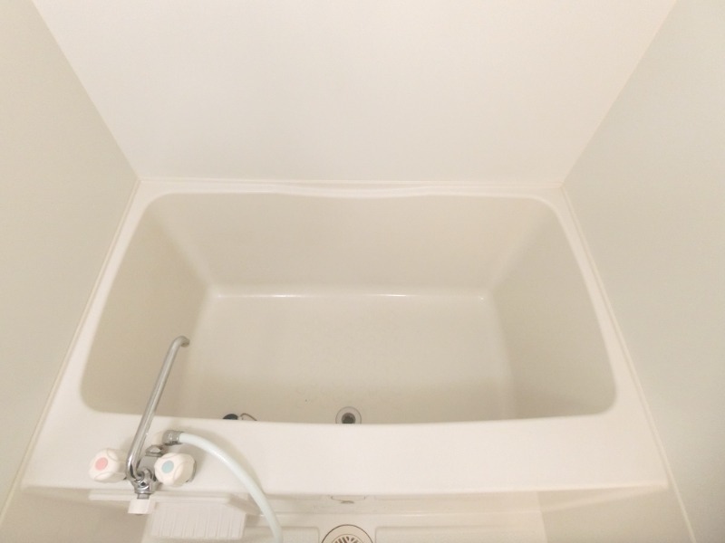 ��ʌ��z�J�s�����T���ڂ̃A�p�[�g�̃o�X