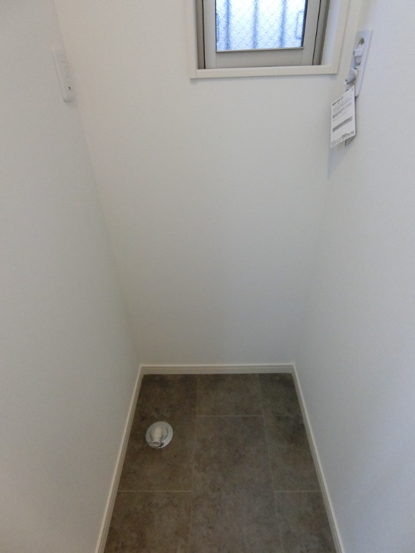 ��ʌ�����s�����Q���ڂ̃e���X�n�E�X�̂��̑�