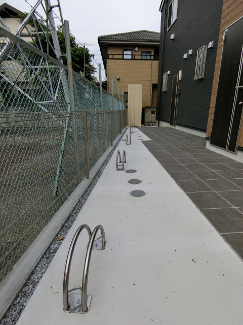 ��ʌ�����s�����Q���ڂ̃e���X�n�E�X�̂��̑�