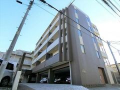 ��ʌ��������܎s������㗎���W����12-8�̃}���V�����̌����O��