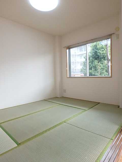 ��ʌ��������܎s�k�擌�听���P���ڂ̃}���V�����̐Q��