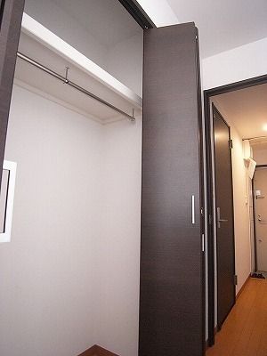 ��ʌ�����s���L�Q���ڂ̃}���V�����̎��[