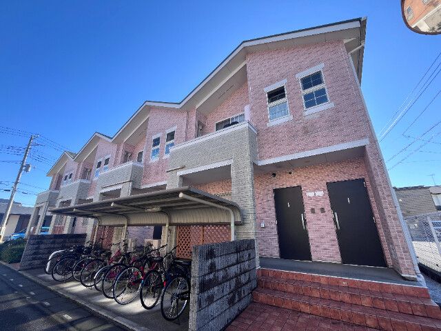 ��ʌ��k�����S�ɓޒ������j�R����23�̃A�p�[�g�̌����O��