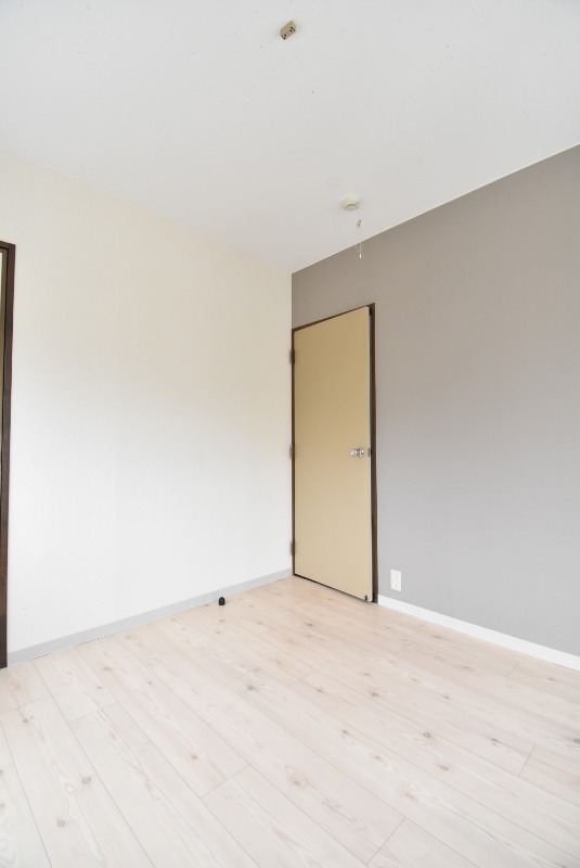 ��ʌ��������܎s��{��O���R���ڂ̃A�p�[�g�̂��̑������E�X�y�[�X