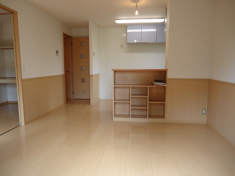 ��ʌ��������܎s�k��{�����̃A�p�[�g�̋��ԁE���r���O