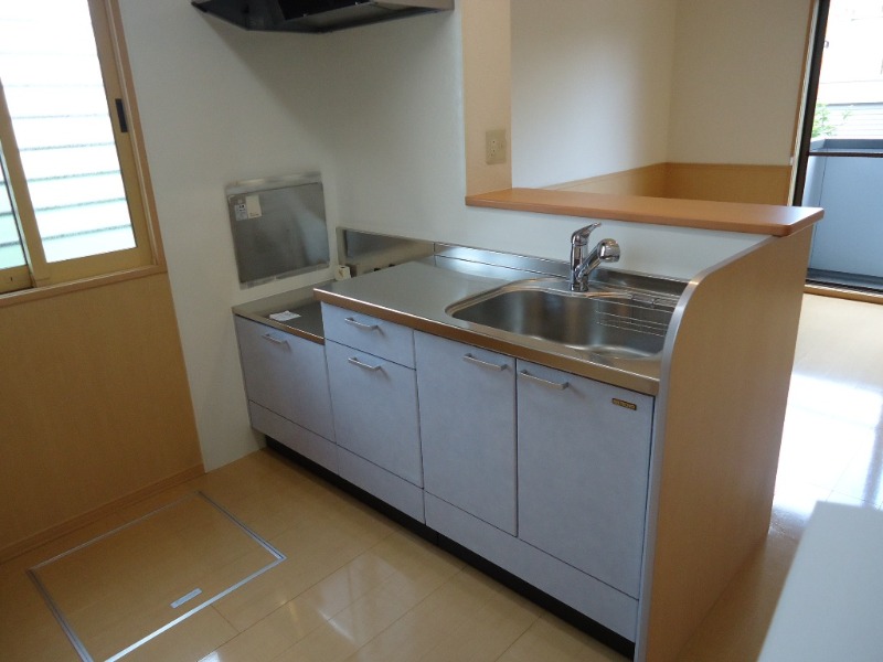 ��ʌ��������܎s�k��{�����̃A�p�[�g�̃L�b�`��