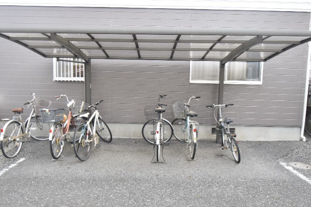 ��ʌ��������܎s��{��O���R���ڂ̃A�p�[�g�̂��̑�