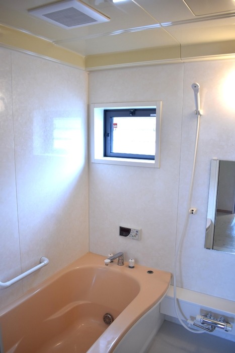 ��ʌ��������܎s�k��{�����̃A�p�[�g�̃o�X