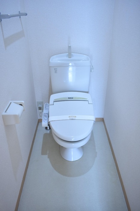 ��ʌ��������܎s�k��{�����̃A�p�[�g�̃g�C��