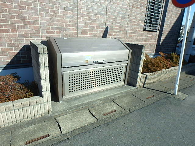 ��ʌ��������܎s�k��{�����̃A�p�[�g�̂��̑�