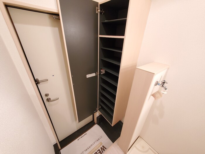 ��ʌ��������܎s��{��听���R���ڂ̃A�p�[�g�̌���