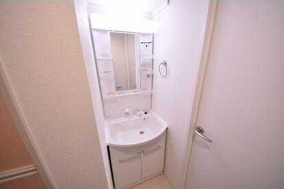 ��ʌ��������܎s������厚���[��̃A�p�[�g�̐��ʏ�