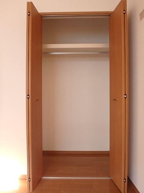 ��ʌ��������܎s�k��y�C���P���ڂ̃A�p�[�g�̎��[