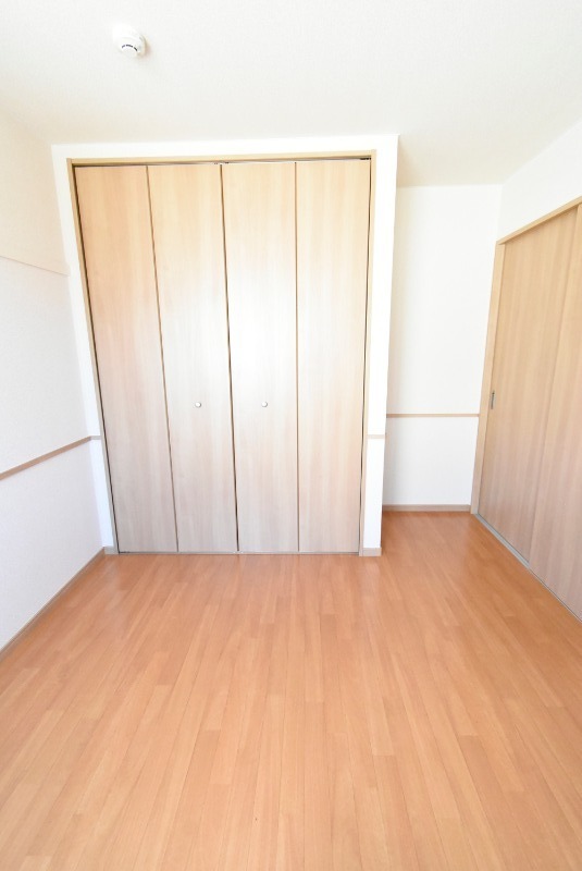 ��ʌ��������܎s��{��O���P���ڂ̃A�p�[�g�̂��̑�