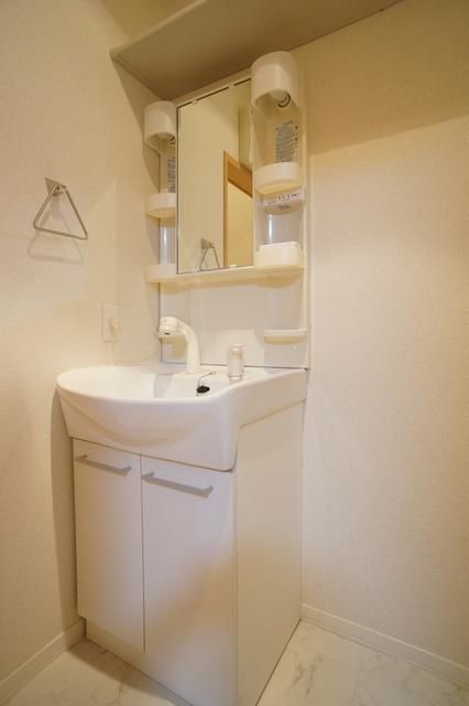 ��ʌ��������܎s�������˂T���ڂ̃A�p�[�g�̐��ʏ�