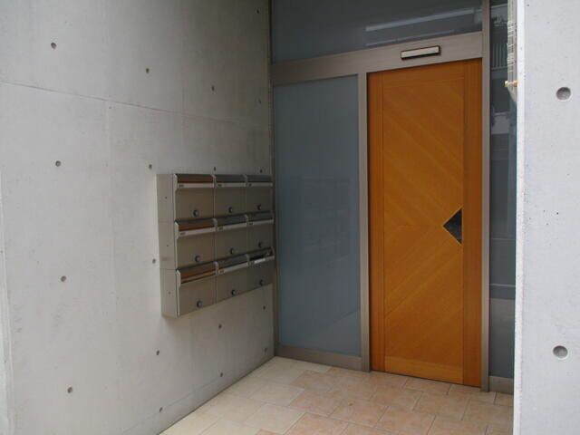 ��ʌ��������܎s��{����ؒ��P���ڂ̃}���V�����̃G���g�����X