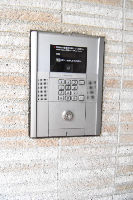 ��ʌ��������܎s��{��V�����Q���ڂ̃A�p�[�g�̂��̑�