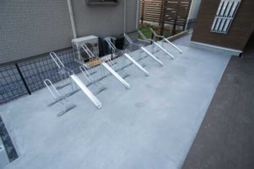 ��ʌ��z�J�s���C�N�^�E���U���ڂ̃}���V�����̂��̑�