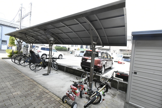 ��ʌ��������܎s�k�捡�H���̃A�p�[�g�̂��̑�