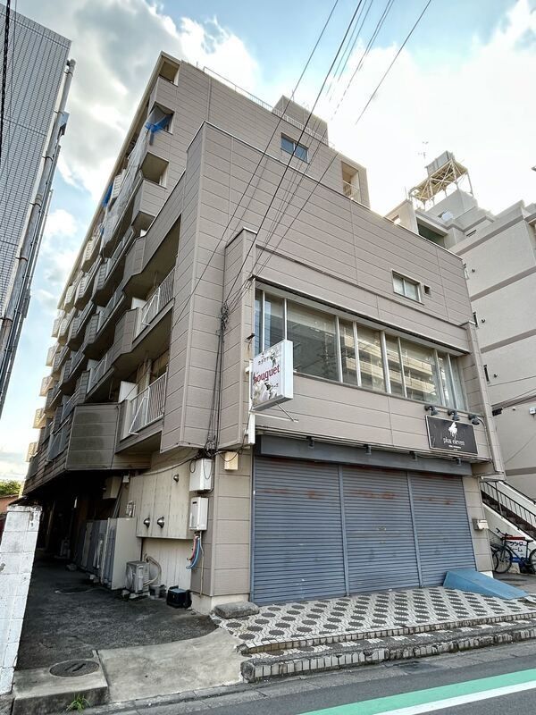 ��ʌ�����s�����P���ڂ̃}���V�����̌����O��