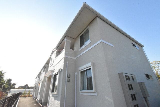 ��ʌ�����s�厚���s���̃A�p�[�g�̌����O��