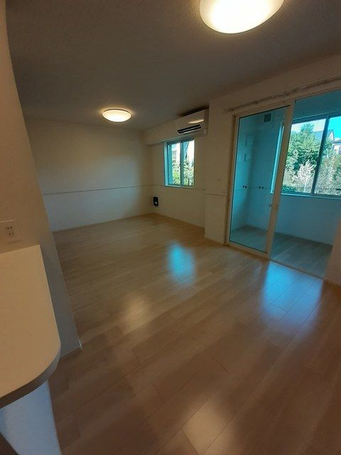 ��ʌ�����s�厚���s���̃A�p�[�g�̋��ԁE���r���O