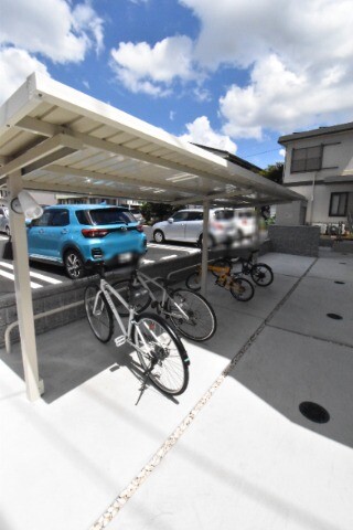 ��ʌ��������܎s�k�擌�听���Q���ڂ̃A�p�[�g�̂��̑�