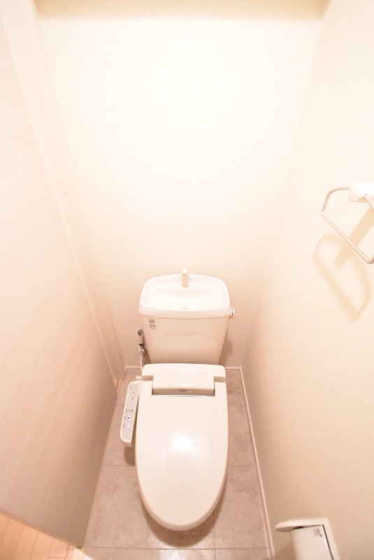 ��ʌ�����s���؂P���ڂ̃}���V�����̃g�C��