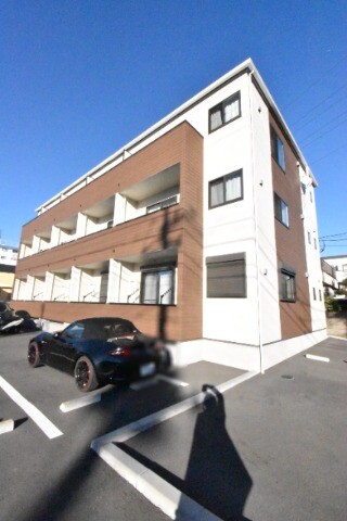 ��ʌ��z�J�s���������̃A�p�[�g�̃G���g�����X