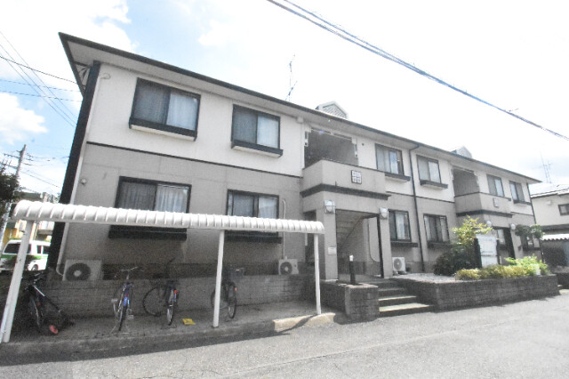 ��ʌ��������܎s��΋���q�S���ڂ̃A�p�[�g�̌����O��