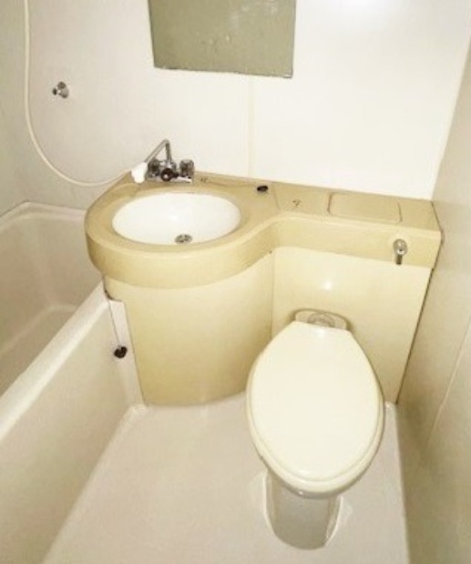 ��ʌ������s�a���S���ڂ̃}���V�����̐��ʏ�