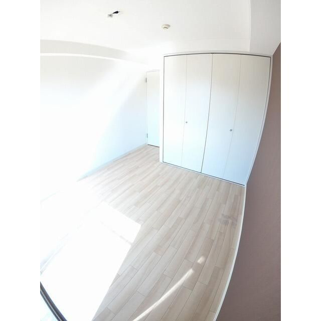 ��ʌ��t�����s���Ǔ��R���ڂ̃A�p�[�g�̂��̑�