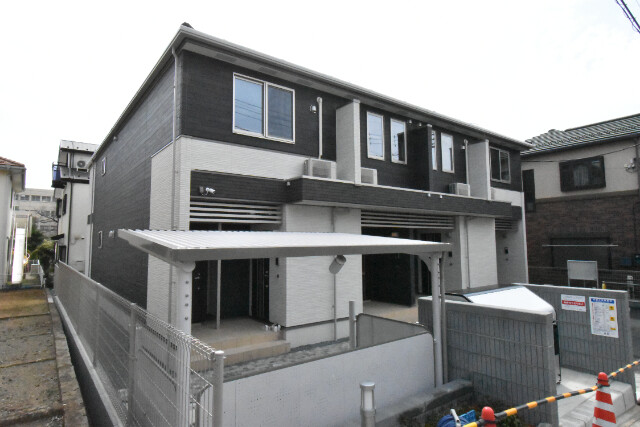 ��ʌ��������܎s�������˂U���ڂ̃A�p�[�g�̃G���g�����X