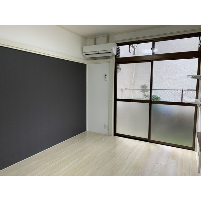 ��ʌ��������܎s��΋���K���̃A�p�[�g�̂��̑������E�X�y�[�X