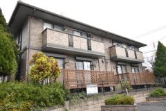 ��ʌ��������܎s�k��g�쒬�P����377-1�̃A�p�[�g�̌����O��