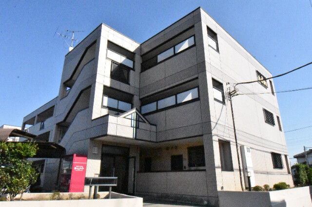 ��ʌ��@�c�s�厚�쓇�̃}���V�����̌����O��