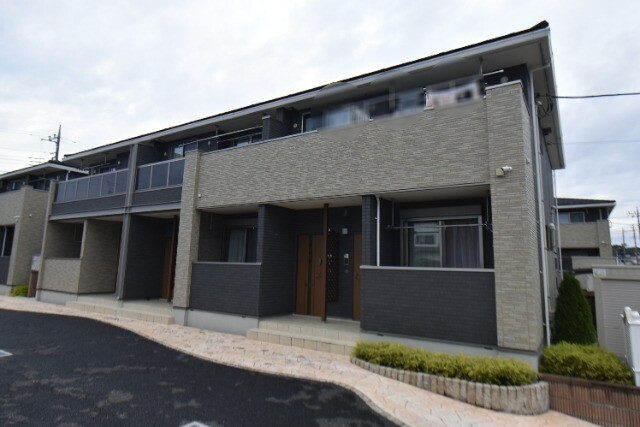 ��ʌ��@�c�s���m�؂P����52�̃A�p�[�g�̌����O��