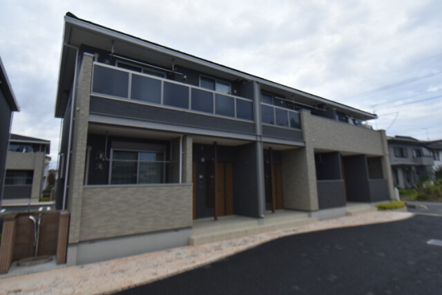 ��ʌ��@�c�s���m�؂P���ڂ̃A�p�[�g�̂��̑�