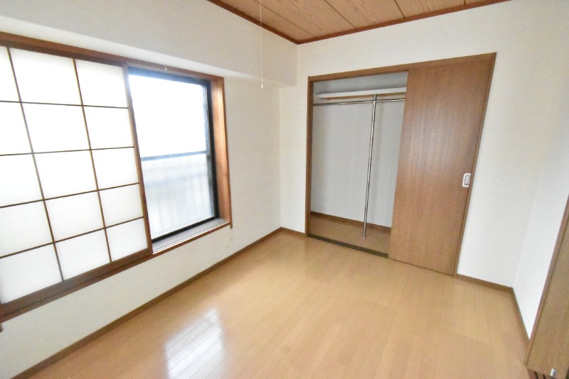 ��ʌ��������܎s�΋擌���Q���ڂ̃}���V�����̎��[