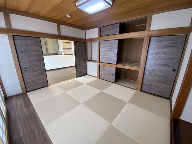 ��ʌ��z�J�s�_�����Q���ڂ̈�ˌ��Ă̎��[