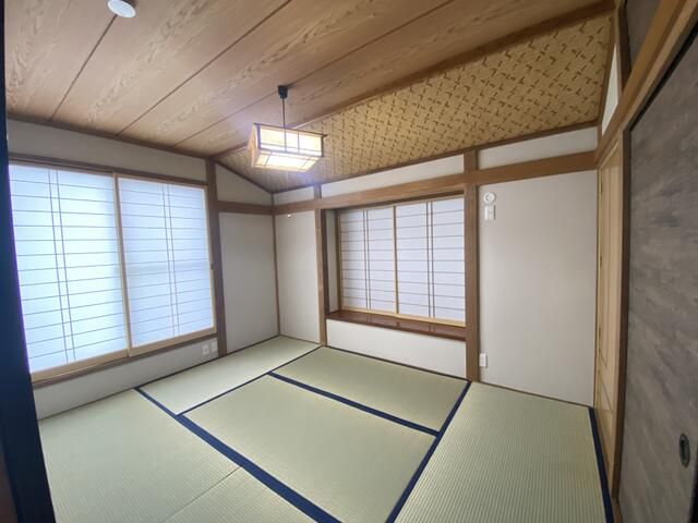 ��ʌ��z�J�s�_�����Q���ڂ̈�ˌ��Ă̂��̑�