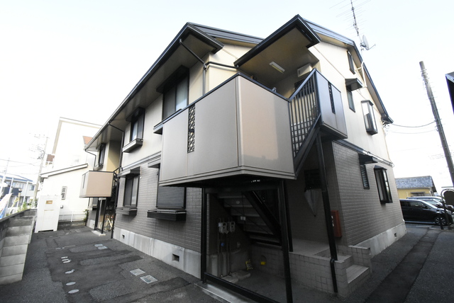 ��ʌ��������܎s����厚���V�n�̃A�p�[�g�̌����O��