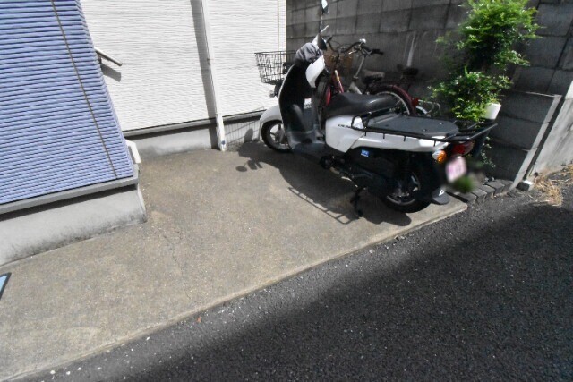 ��ʌ��������܎s�k����i���R���ڂ̃A�p�[�g�̂��̑�