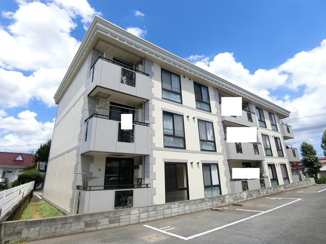 ��ʌ��������܎s�΋��Ԗ؂R����32-4�̃A�p�[�g�̌����O��