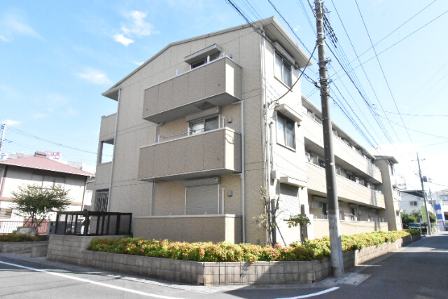 ��ʌ��z�J�s�����c��2-24�̃A�p�[�g�̌����O��