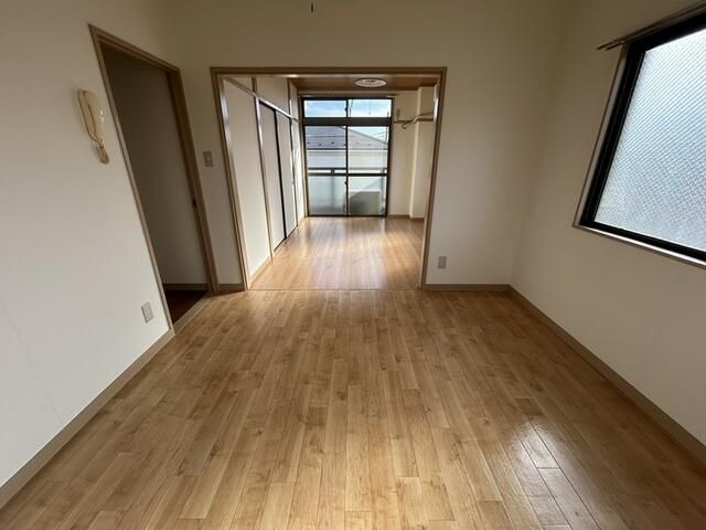 ��ʌ��������܎s��{��x�̓����P���ڂ̃}���V�����̋��ԁE���r���O