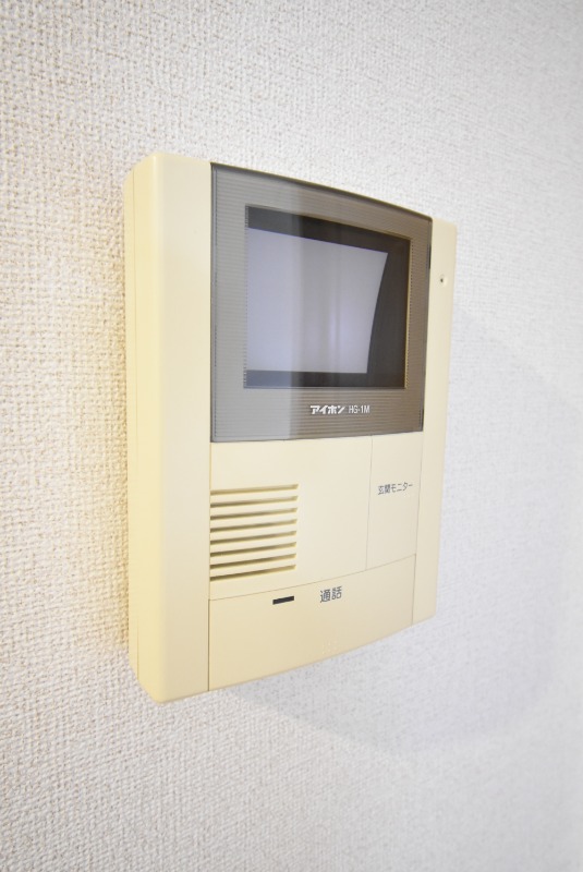 ��ʌ��k�����S�ɓޒ������j�Q���ڂ̃A�p�[�g�̂��̑�